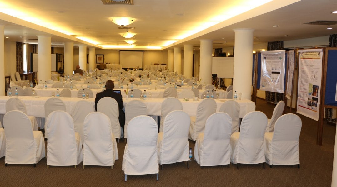 DFG Dar es Salaam 2014 01 White Sands Beach Hotel - Meeting-4