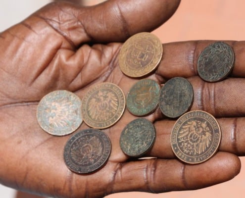 DFG Dar es Salaam 2014 Bagamoyo-museum-coins