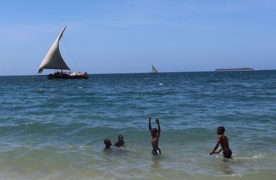DFG Dar es Salaam 2014 Zanzibar-coast-2